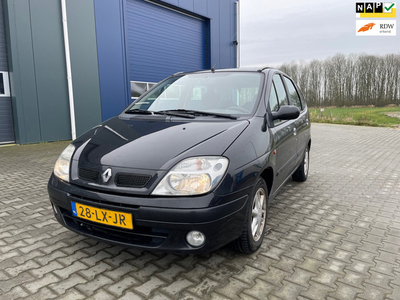 Renault Scénic 1.8-16V Air