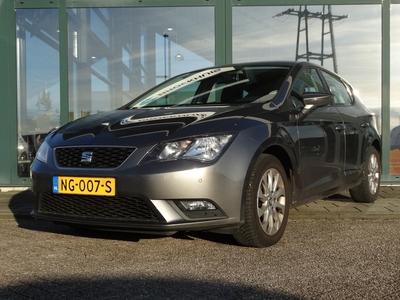 SEAT LEON 1.2 TSI 110PK Style | Navigatie | Climate Control | Parkeersensoren | Cruise Control |