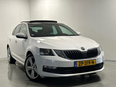 Skoda Octavia 1.0 TSI Greentech Panoramadak / 1 e eig./ 18 inch