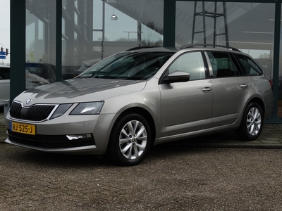 SKODA OCTAVIA Combi 1.0 TSI 115pk Greentech Ambition Business | Navigatie| Carplay| Climate Control | Trekhaak |