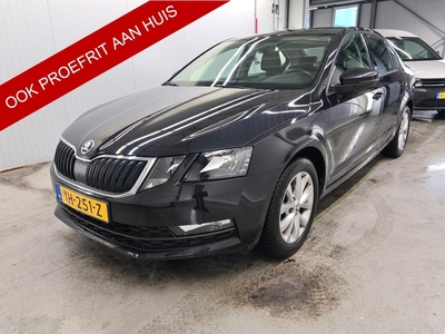 SKODA OCTAVIA 1.0 TSI Gr. Ambition Business 1e EIG 81331 KM TREKHAAK