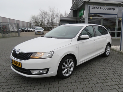 SKODA RAPID Spaceback 1.2 TSI Ambition Businessline Pro * Nwe Ketting *, Trekhaak, Airco, Cruise, 83844 km !!