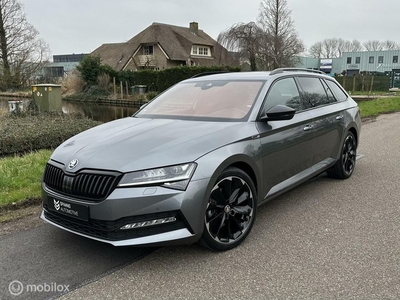 Skoda Superb 2.0 TSI DSG Sportline 190PK / Nav / Trekh / Cam