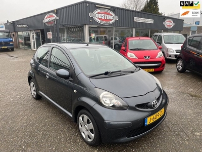 Toyota Aygo 1.0-12V(st-bekr,5drs,airco,109dkm,bj08,3199,-)