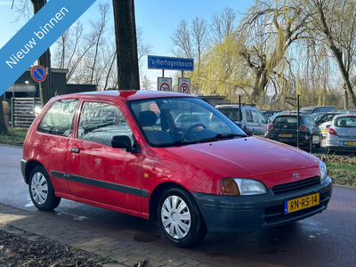 Toyota Starlet 1.3-16V ZUINIG!APK!KOOPJE!