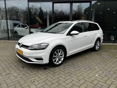 Volkswagen Golf 1.0 TSI Highline,Pano,LED,Digi Disp.,Keyless,Navi,Adapt Cruise,C