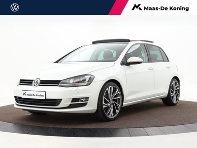 VOLKSWAGEN GOLF 1.4 TSI 140pk DSG ACT Highline | Panoramadak | Keyless | Navigatie | 19