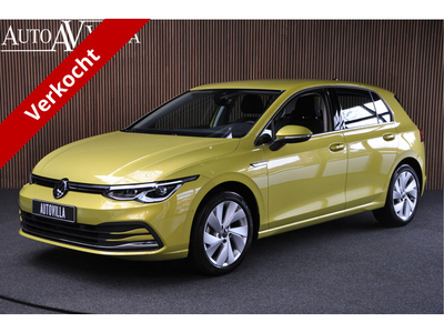 Volkswagen Golf 1.5 eTSI Style | Massage | ACC | Blindspot | Carplay | Camera |