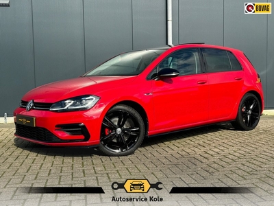 Volkswagen Golf 1.5 TSI Highline * Panoramadak * Visueel cockpit * R-Line *