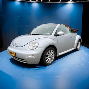 VOLKSWAGEN NEW BEETLE Cabriolet 1.6 Turijn Comfort | Airco |een hele mooie en echte Beetle Cabrio dealer onderhouden