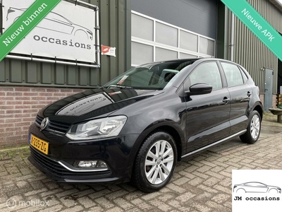 Volkswagen Polo 1.2 TSI HighlineAircocruiseLm velgenAPK