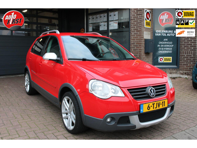 Volkswagen Polo 1.6-16V Cross // Cruise control // Airco // Trekhaak