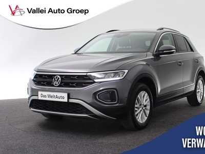 Volkswagen T-Roc 1.0 TSI 110PK Life | Camera | Park Assist | Clima | ACC | 16 inch