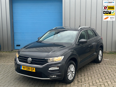 Volkswagen T-Roc 1.5 TSI Style Busi PDC NAVI ORI NL AUTO