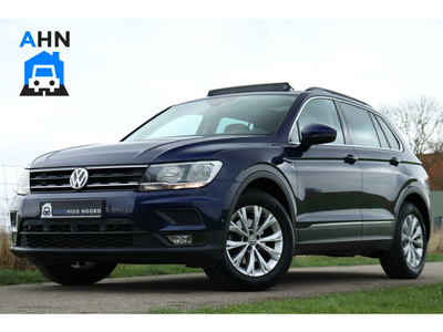 Volkswagen Tiguan 1.5 TSI / Panoramadak / Navi / 360 Camera / 17