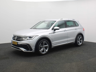 VOLKSWAGEN TIGUAN R-Line Business+ 1.5 TSI 150pk DSG Automaat Adaptive cruise control, LED matrix koplampen, Elektrische achterklep, Airco, Navigatie, DAB, Parkeersensoren, App connect