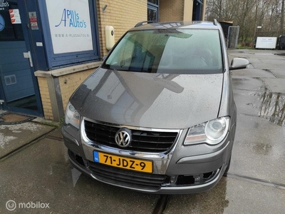 Volkswagen Touran 1.4 TSI Trendline 7 personen