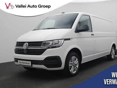 Volkswagen Transporter 2.0 TDI 150PK DSG L2H1 30 | 3-zits | Trekhaak | Standkachel | Apple Carplay / Android Auto | Camera | 17 inch