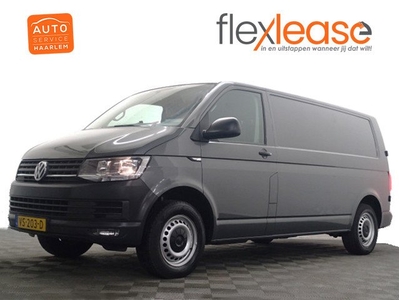 Volkswagen Transporter 2.0 TDI L2 Highline Aut- Park Assist, Trekhaak, Cruise, Clima