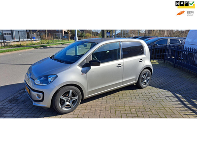 Volkswagen Up! 1.0 groove up! BlueMotion Navi