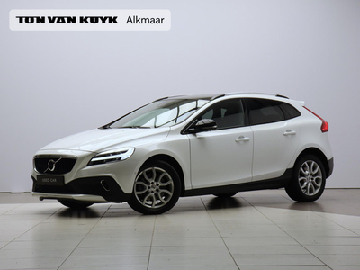 Volvo V40 Cross Country T3 Automaat Polar+ Luxury / Adapt. cruise / Standkachel / Elektr. bed stoel / Diffuser achterbumper