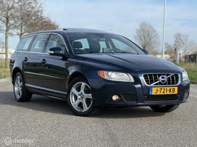 Volvo V70 2.0T Aut. Summum Topstaat