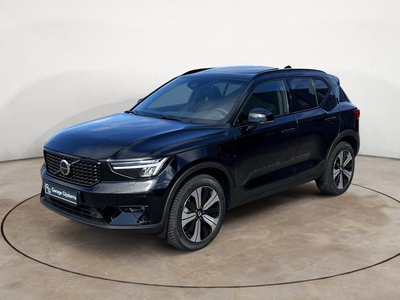 Volvo XC40 T5 Plug-In Hybride Ultimate Dark v337 Binnen 1 week leverbaar - Extra getint glas achter - Alarm - Electrisch glazen panorama dak