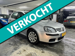 Volkswagen Golf 1.6 FSI Comfortline