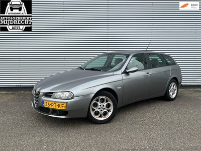 Alfa Romeo 156 Sportwagon 1.9 JTD Distinctive / Cruise /