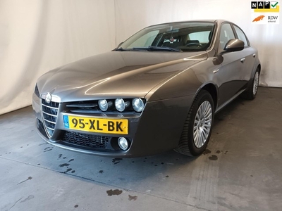 Alfa Romeo 159 1.8 mpi Business Koppeling defect!