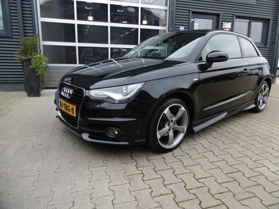 Audi A1 1.2 TFSI Pro Line S Line Zwart Navigatie Leer