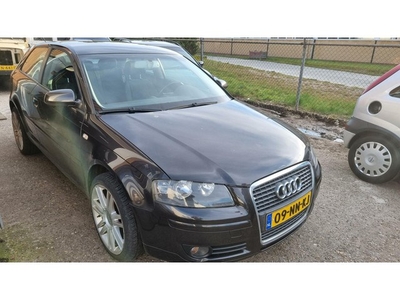 Audi A3 1.6 FSI Ambiente??€1899,-??afgeleverd met nieuwe apk