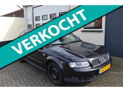 Audi A4 Avant 2.0 Exclusive / 2 Set Wielen