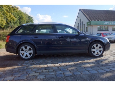 Audi A4 Avant 2.0 , leer , clima , apk 17-7-2024, loop warm