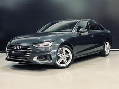 Audi A4 Limousine 35 TFSI S-Line Facelift, Navi, Led, Half Leder, Multistuur, Cruise, PDC, Bluetooth/Tel, Dealer Onderhouden