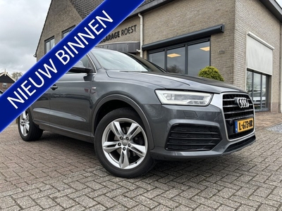 Audi Q3 1.4 TFSI Automaat 2x S-Line Trekhaak / Panoramadak