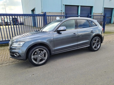 Audi Q5 2.0 TFSI QUATTRO S-LINE AUT. *226.793