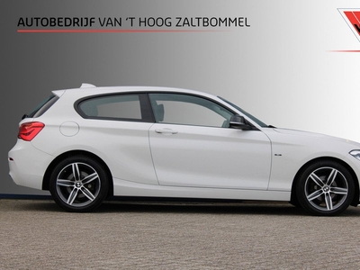 BMW 1-serie 116i Sport NAVI PROFF. 17'' LED CARPLAY