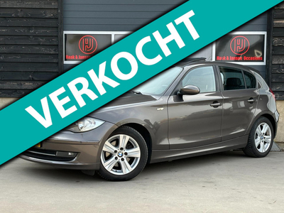 BMW 1-serie 118i Automaat Panoramadak Stoelverwarming