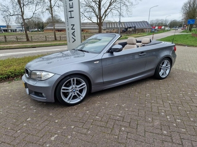 BMW 1-serie Cabrio 125i High Executive