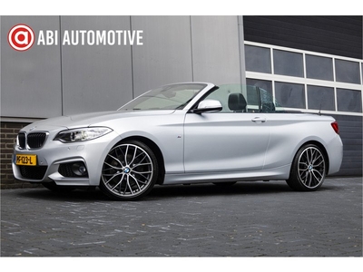 BMW 2 Serie Cabrio 228i 245 pk High Executive M-Sportpakket / Xenon-led/ Sportstoelen/ Leder/ Stoel.verw./ Park.sens/ Navigatie/ Climate/ Cruise-controle/ 19 inch lmv