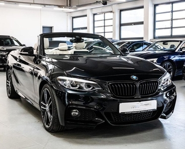 BMW 2 Serie Cabrio 230iA M-SPORT ** ADAPT. LED, NAVI+, IVORY LEDER, 18-inch LMV, CAMERA, DRIV. ASS ** 1e EIG - Slechts 28.678km ** ** INFORMEER OOK NAAR ONZE AANTREKKELIJKE FINANCIAL-LEASE TARIEVEN **