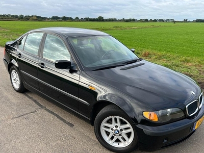 BMW 3-serie 316i Black & Silver Line 2003