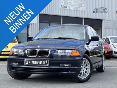 BMW 3-serie 316i Executive NL AUTO/YOUNGTIMER/SCHITTERENDE E46