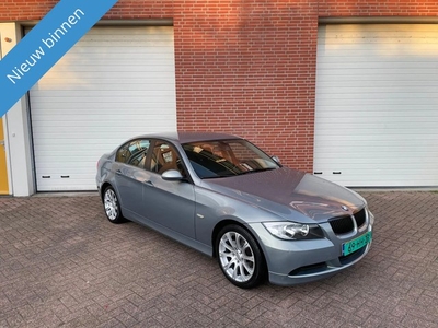 BMW 3 Serie 318i 6-BAK/CLIMA/17