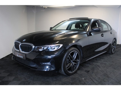 BMW 3 Serie 318i Business Edition Camera Navi