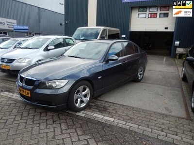 BMW 3-serie 318i Business Line NAVI/AIRCO/ APK TOT