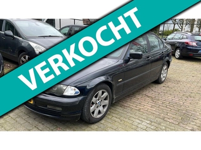 BMW 3-serie 318i Executive