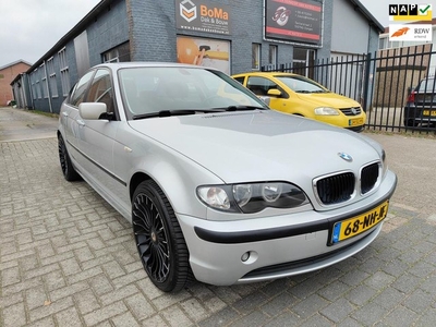 BMW 3-serie 318i Executive