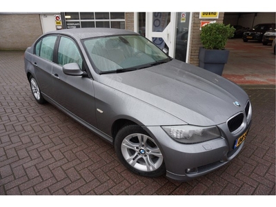 BMW 3 Serie 318i Luxury Line Automaat (bj 2011)